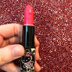 Limited Edition MAC Hello Kitty Lipstick NEW